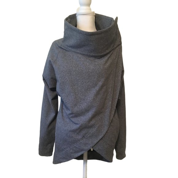 lululemon athletica Jackets & Blazers - lululemon Athletica Cocoon Wrap Jacket Long Sleeves Grey Pockets Women's Size 2